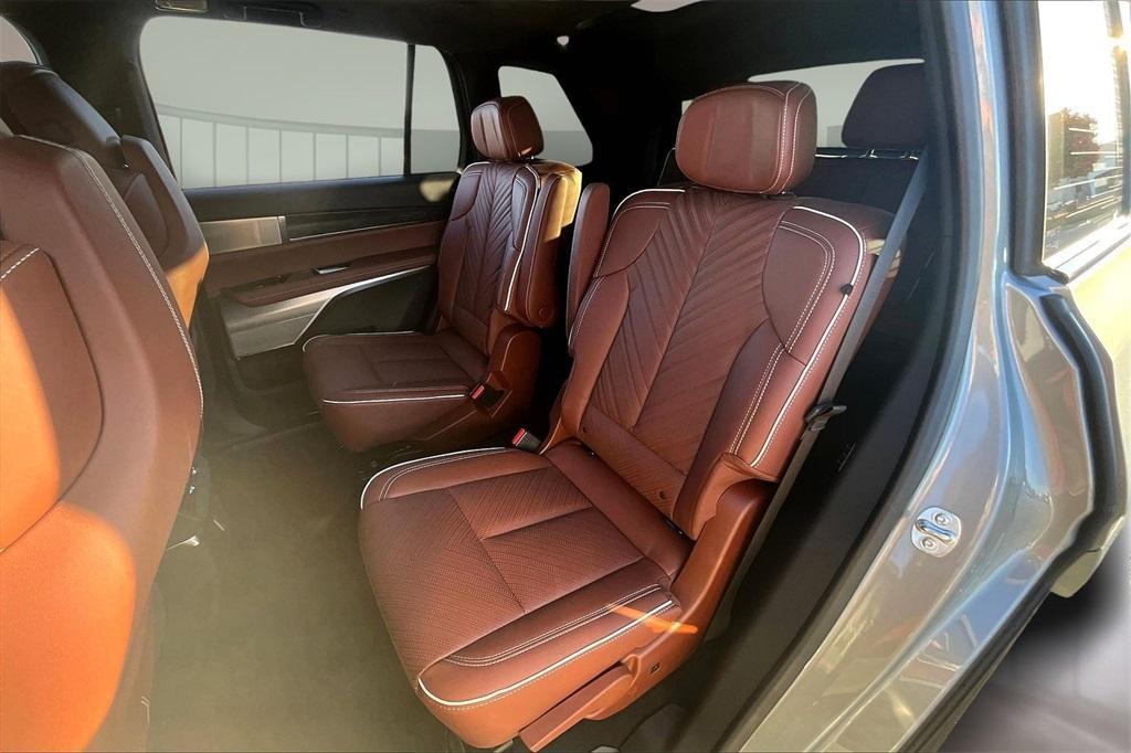 new 2026 Cadillac VISTIQ car, priced at $99,190