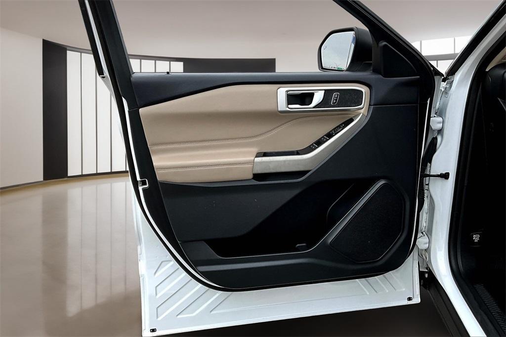 used 2022 Ford Explorer car, priced at $23,988