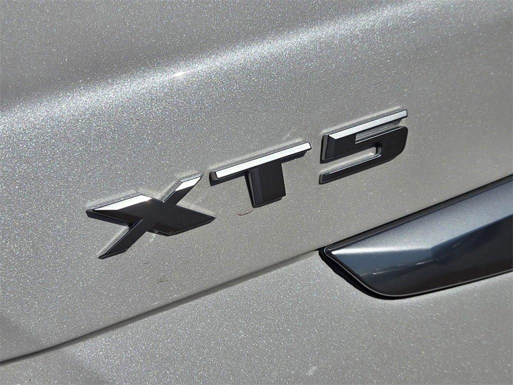 new 2025 Cadillac XT5 car, priced at $58,830
