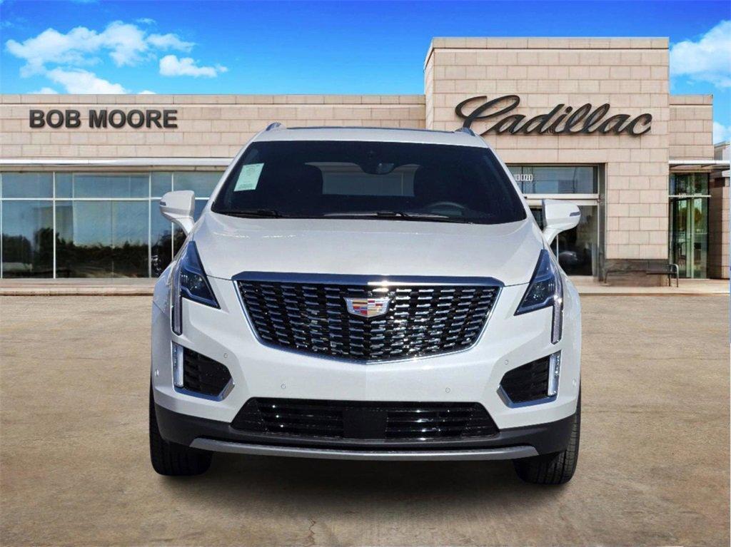 new 2025 Cadillac XT5 car, priced at $58,830