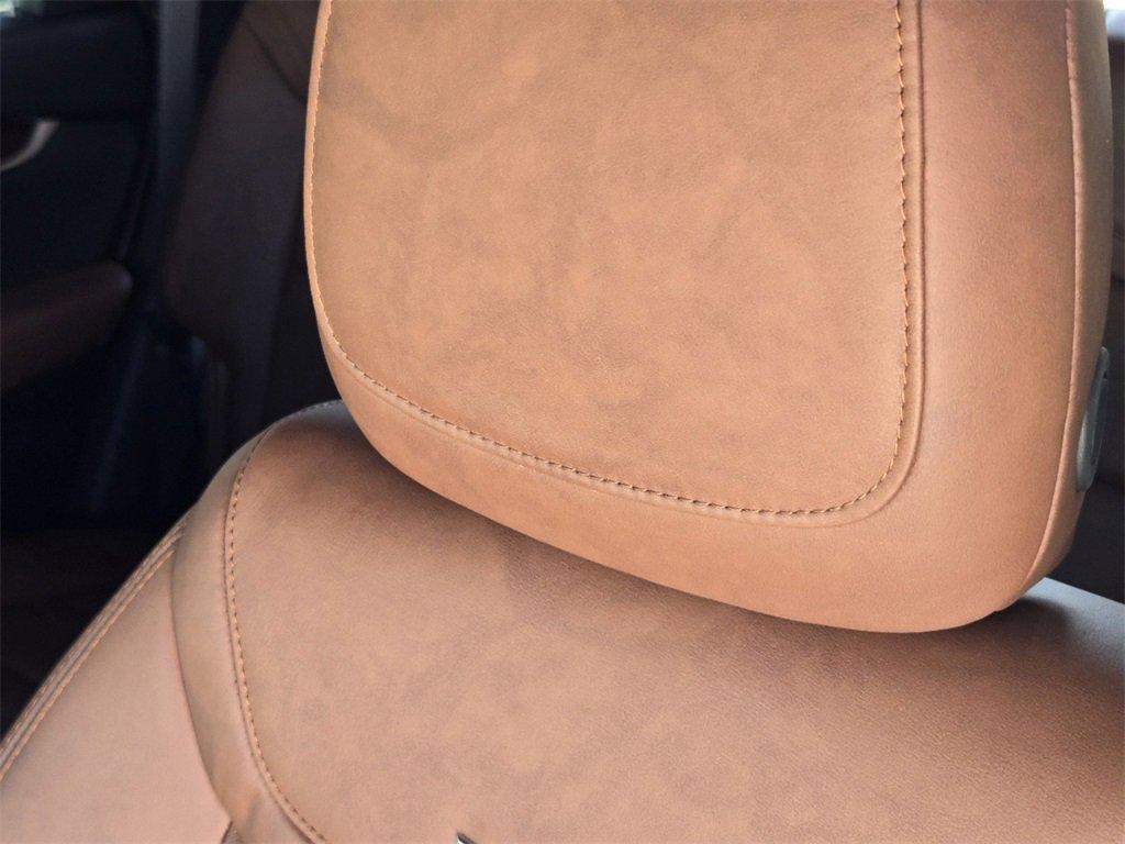 new 2025 Cadillac XT5 car, priced at $58,830