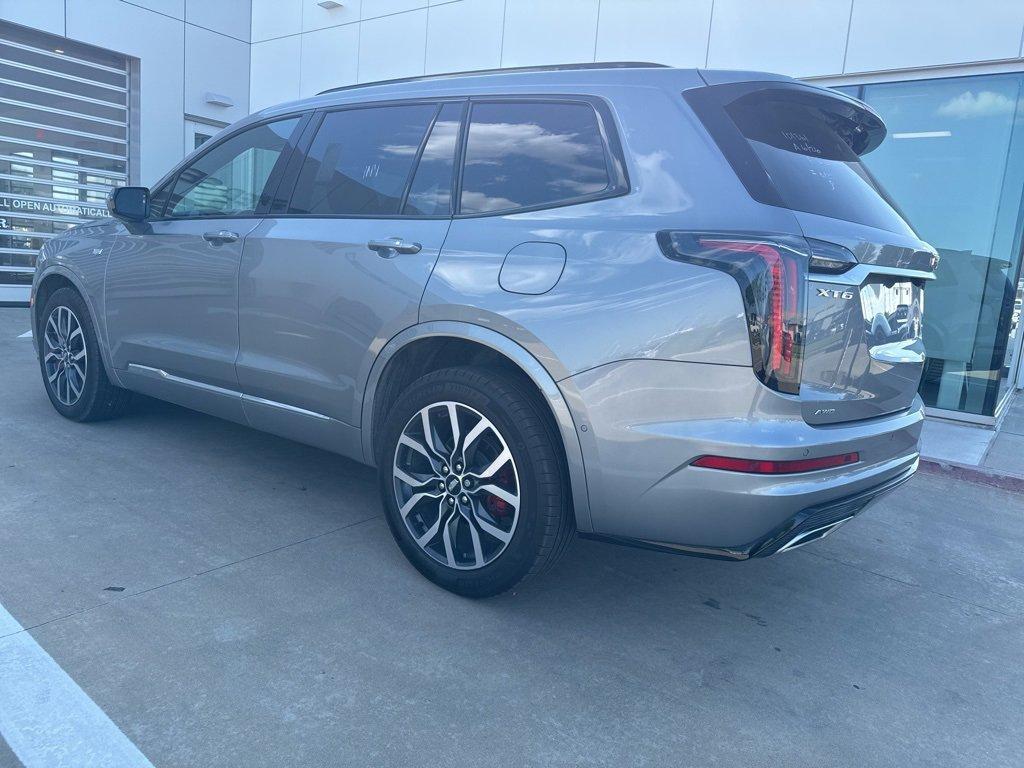 used 2025 Cadillac XT6 car, priced at $60,000