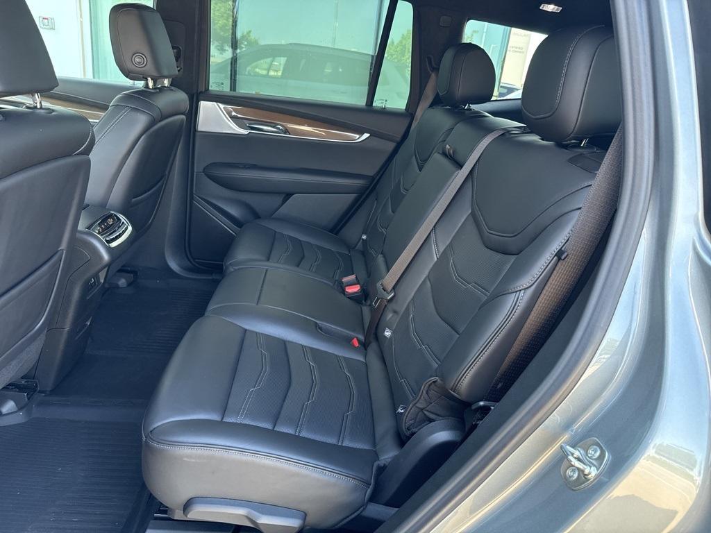 used 2025 Cadillac XT6 car, priced at $60,000