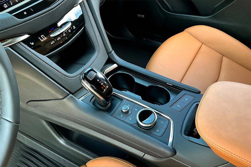 new 2025 Cadillac XT5 car, priced at $57,290