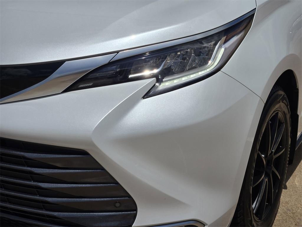 used 2022 Toyota Sienna car, priced at $43,990