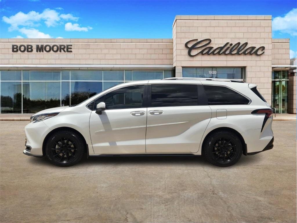 used 2022 Toyota Sienna car, priced at $43,990