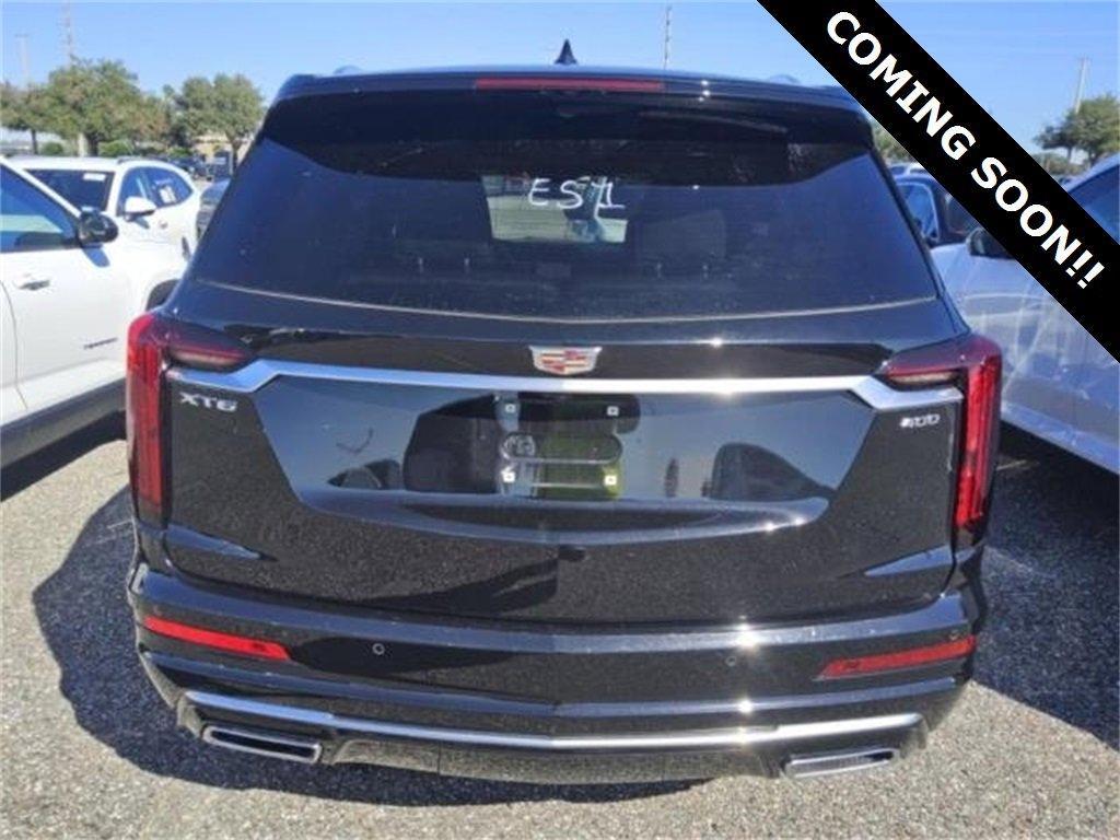 used 2025 Cadillac XT6 car, priced at $45,000