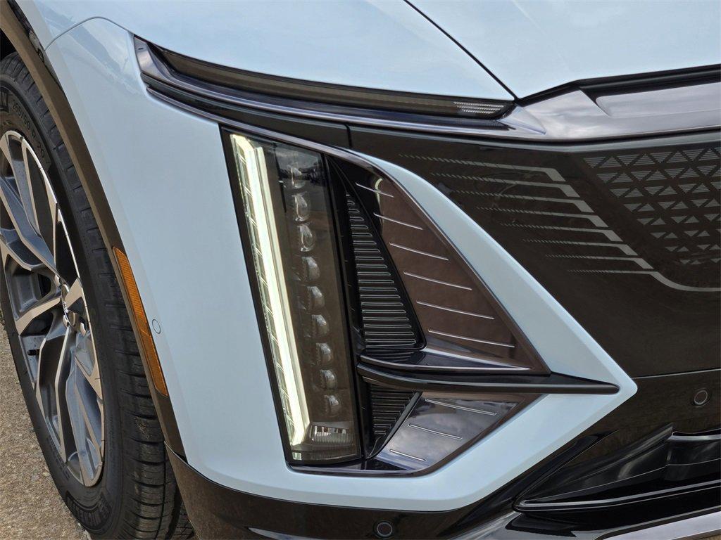 new 2025 Cadillac LYRIQ car, priced at $70,740