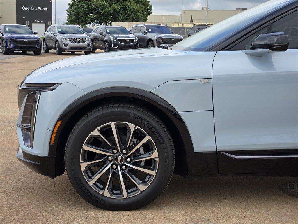 new 2025 Cadillac LYRIQ car, priced at $70,740