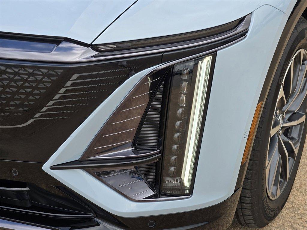 new 2025 Cadillac LYRIQ car, priced at $70,740