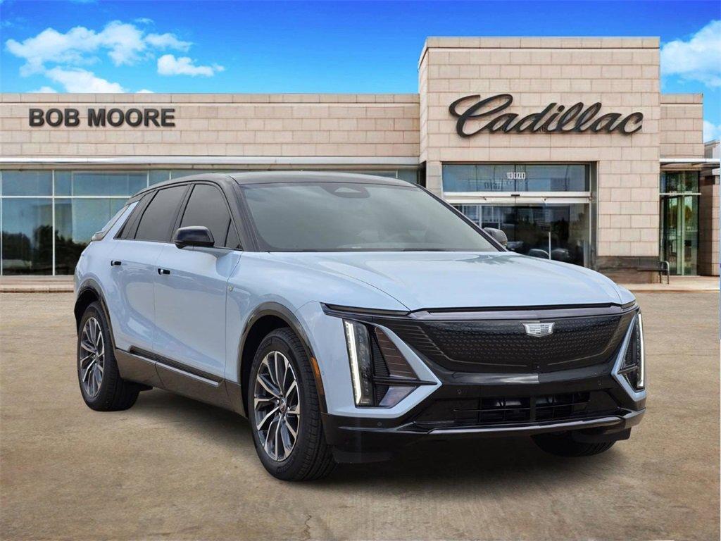 new 2025 Cadillac LYRIQ car, priced at $70,740