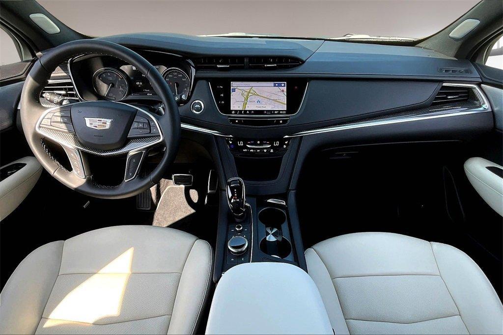 new 2025 Cadillac XT5 car, priced at $67,110