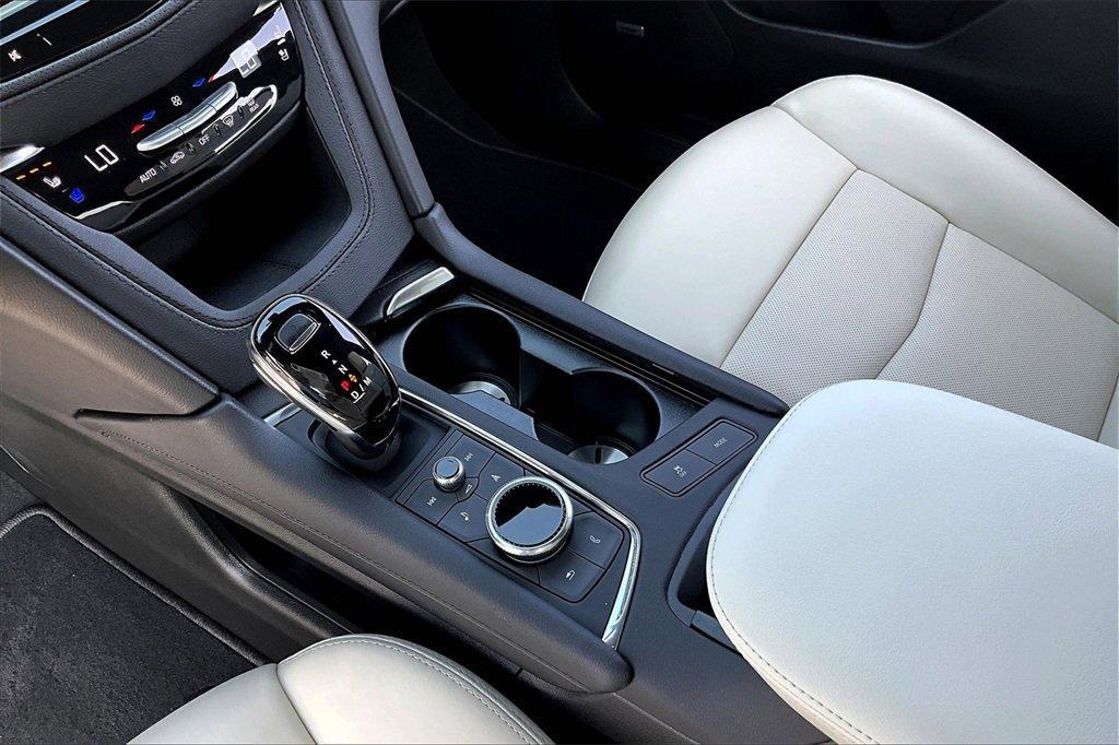 new 2025 Cadillac XT5 car, priced at $67,110
