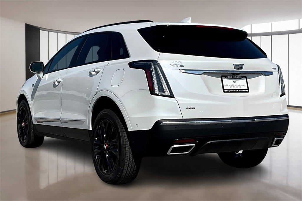 new 2025 Cadillac XT5 car, priced at $67,110