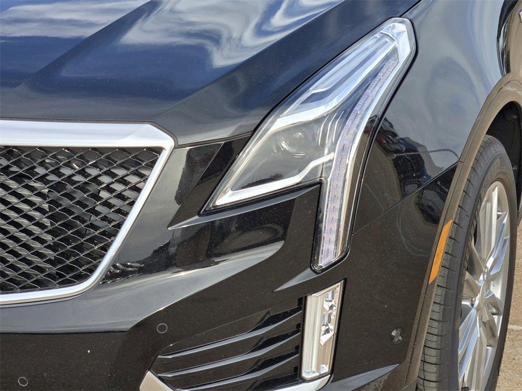 new 2025 Cadillac XT5 car, priced at $62,385