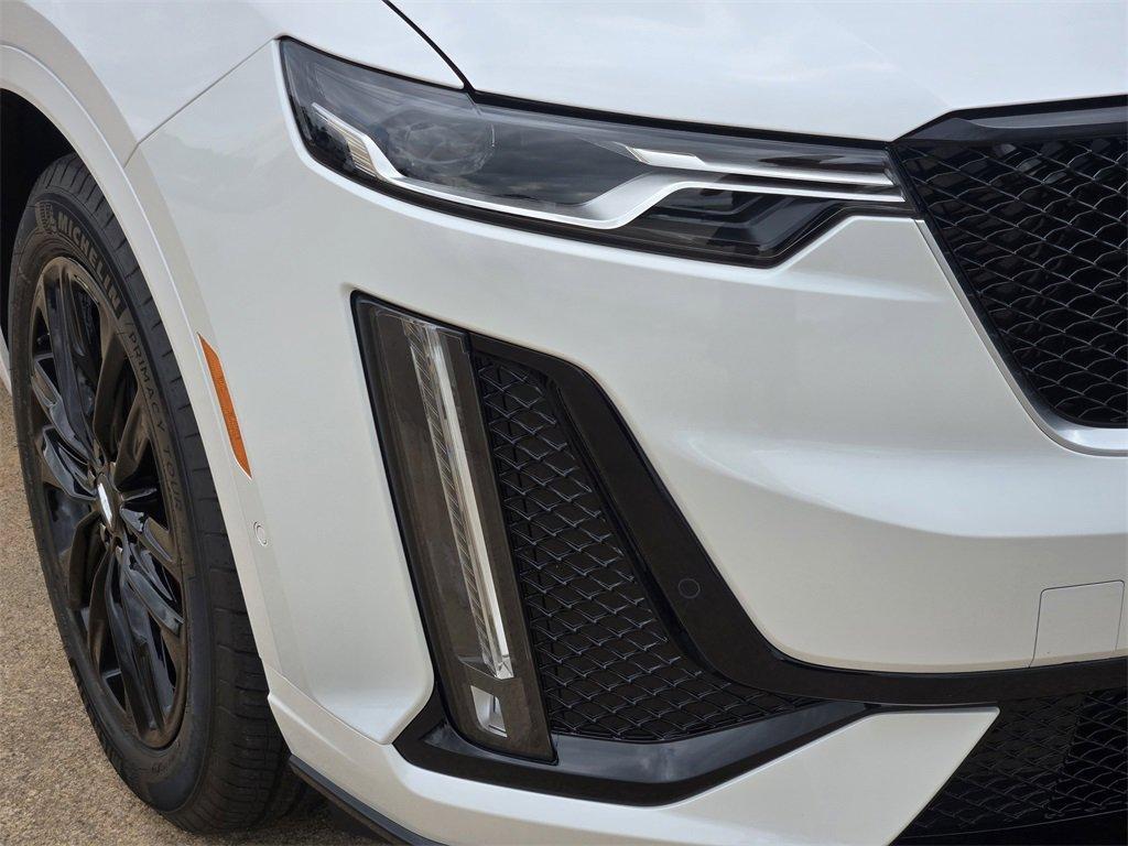 new 2025 Cadillac XT6 car, priced at $67,693