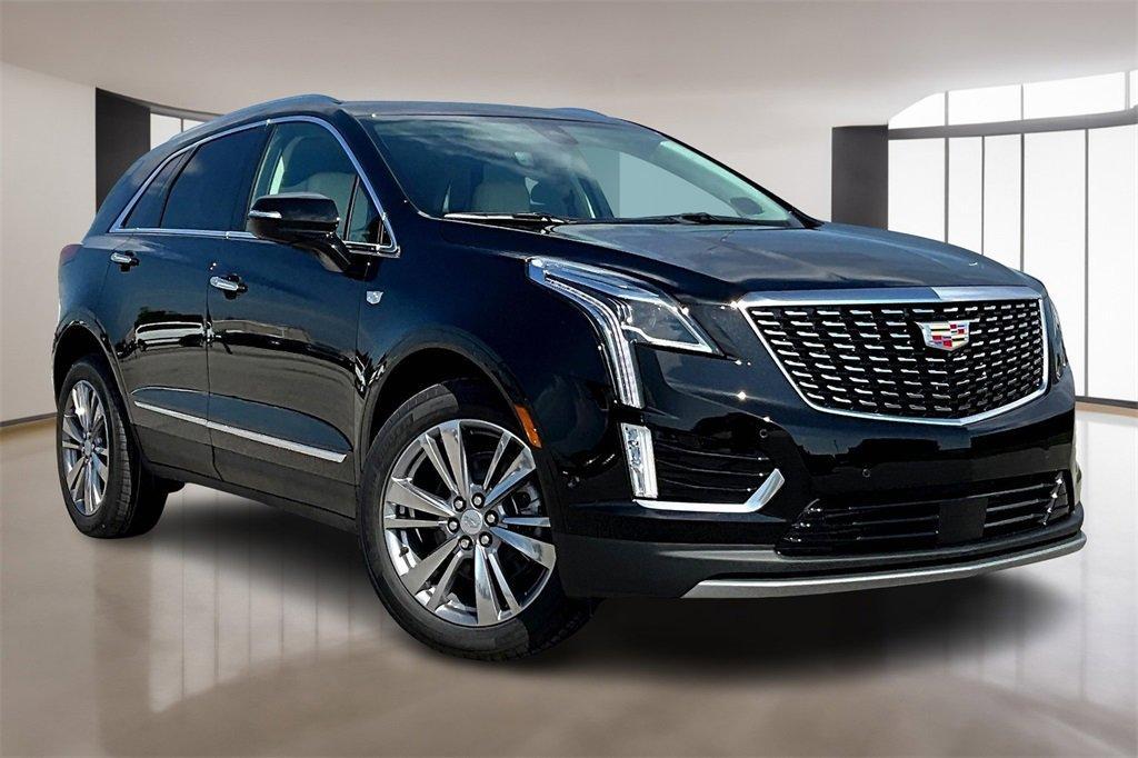 new 2025 Cadillac XT5 car, priced at $57,715