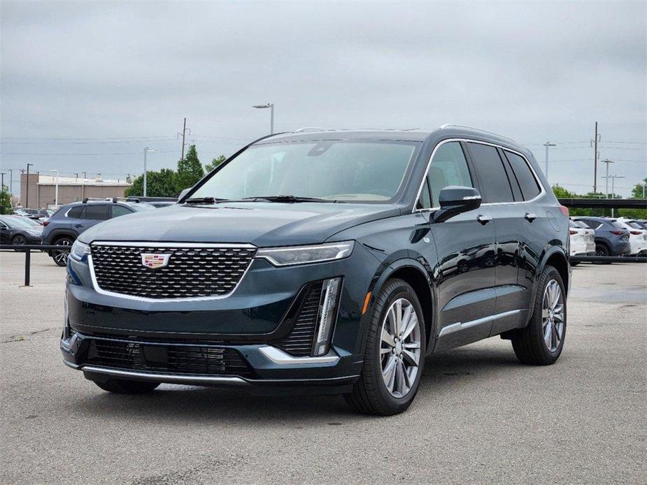 new 2024 Cadillac XT6 car, priced at $67,370