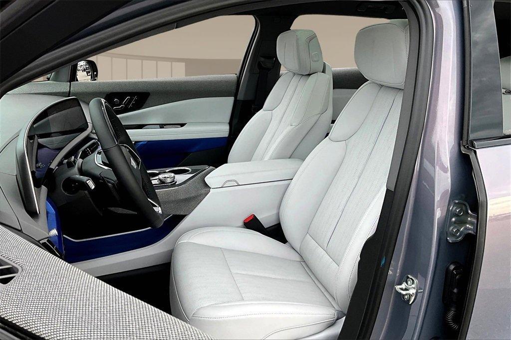 new 2025 Cadillac OPTIQ car, priced at $59,209