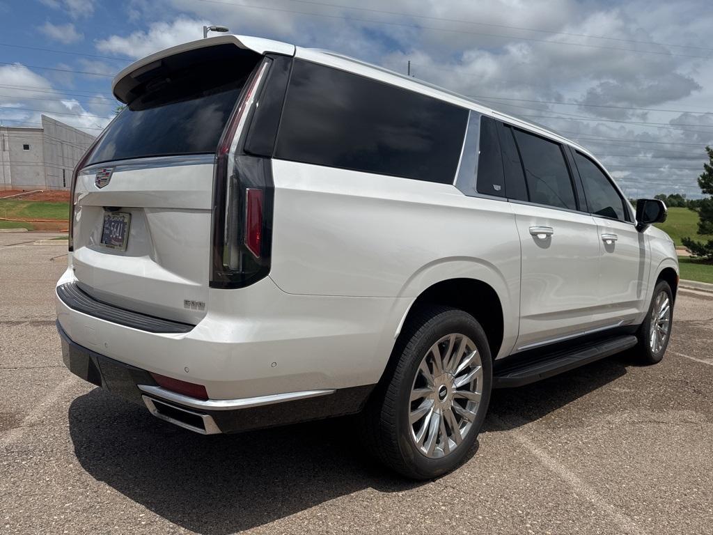 used 2022 Cadillac Escalade ESV car, priced at $69,988