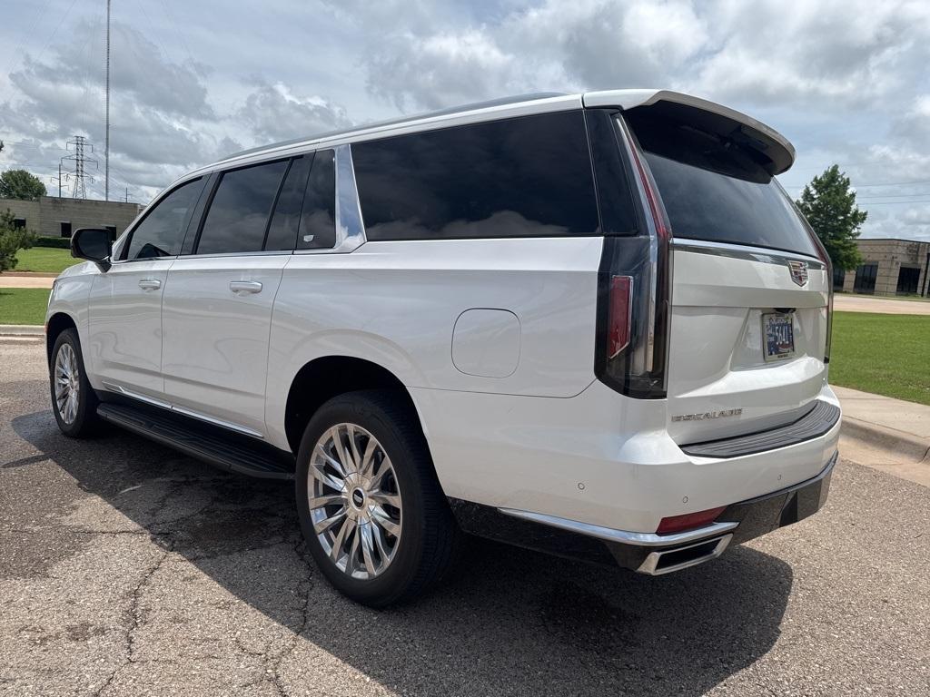 used 2022 Cadillac Escalade ESV car, priced at $69,988