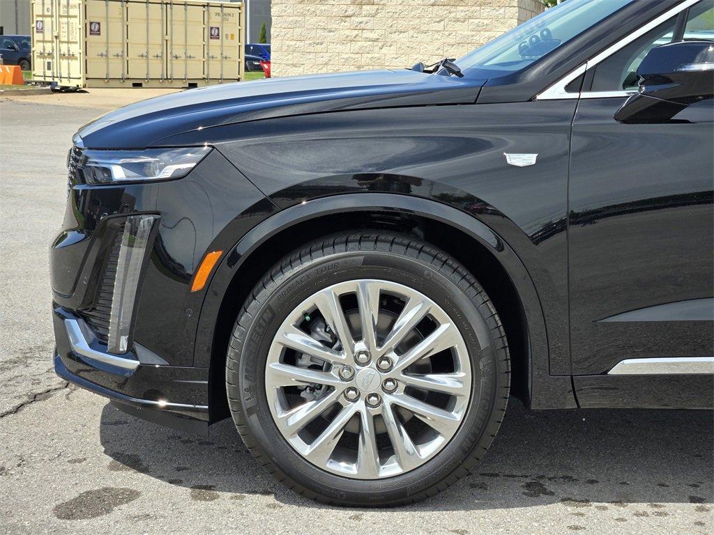 new 2025 Cadillac XT6 car, priced at $59,915