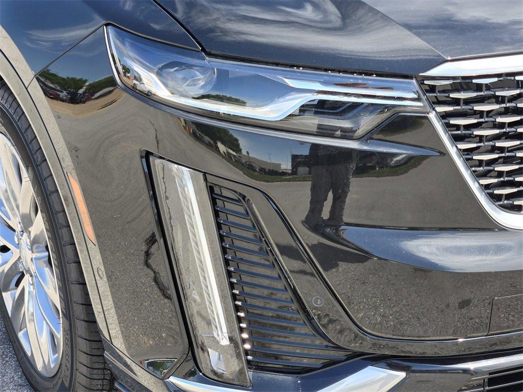 new 2025 Cadillac XT6 car, priced at $59,915