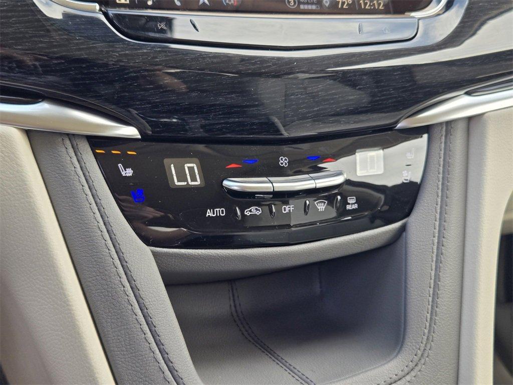 new 2025 Cadillac XT6 car, priced at $59,915