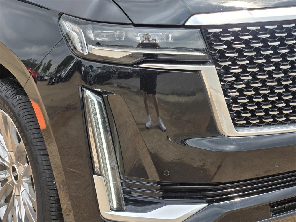 used 2023 Cadillac Escalade ESV car, priced at $57,544