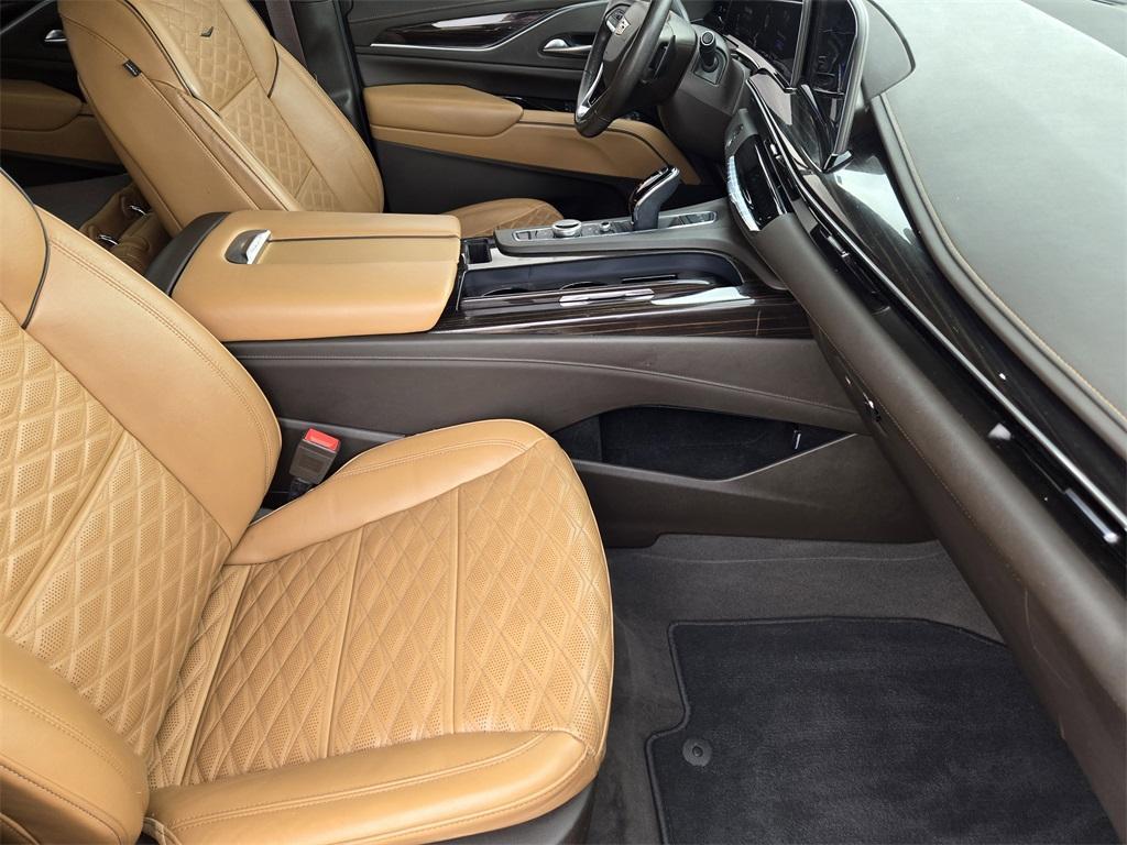 used 2023 Cadillac Escalade ESV car, priced at $57,544