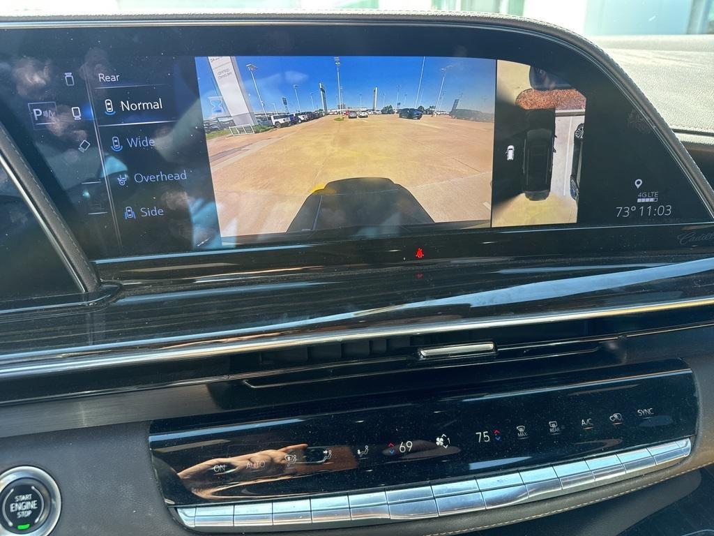 used 2023 Cadillac Escalade ESV car, priced at $60,000