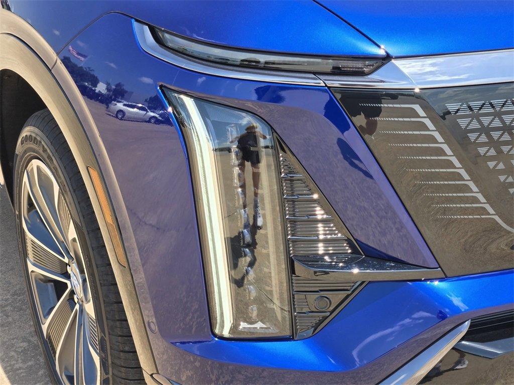 new 2026 Cadillac VISTIQ car, priced at $82,010