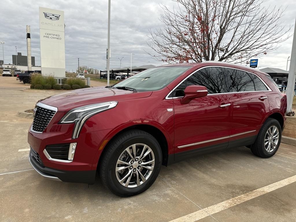 used 2021 Cadillac XT5 car, priced at $26,000