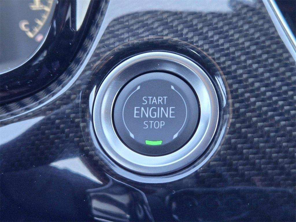new 2025 Cadillac XT6 car, priced at $65,240