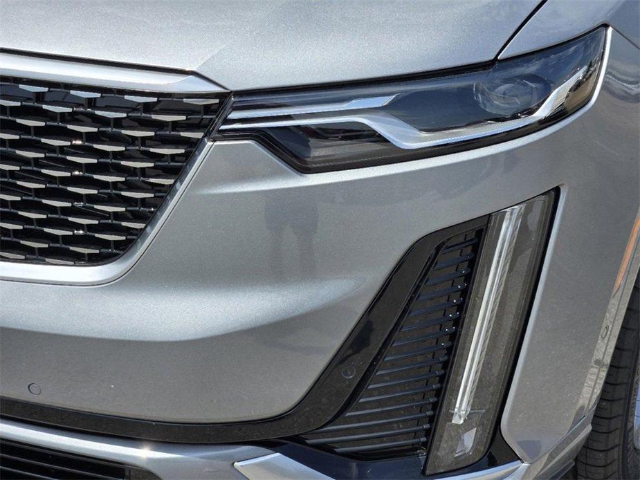 new 2024 Cadillac XT6 car