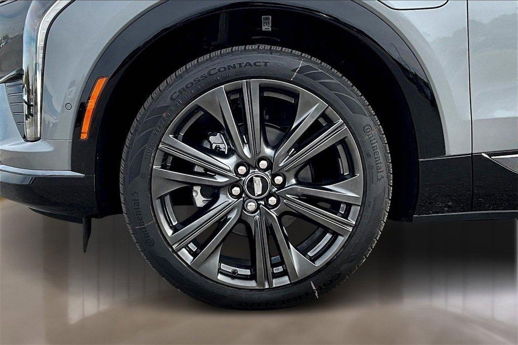 new 2026 Cadillac OPTIQ car, priced at $62,914