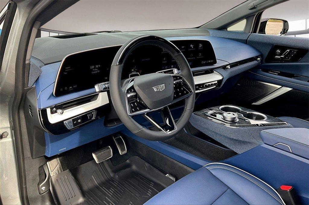 new 2026 Cadillac OPTIQ car, priced at $62,914