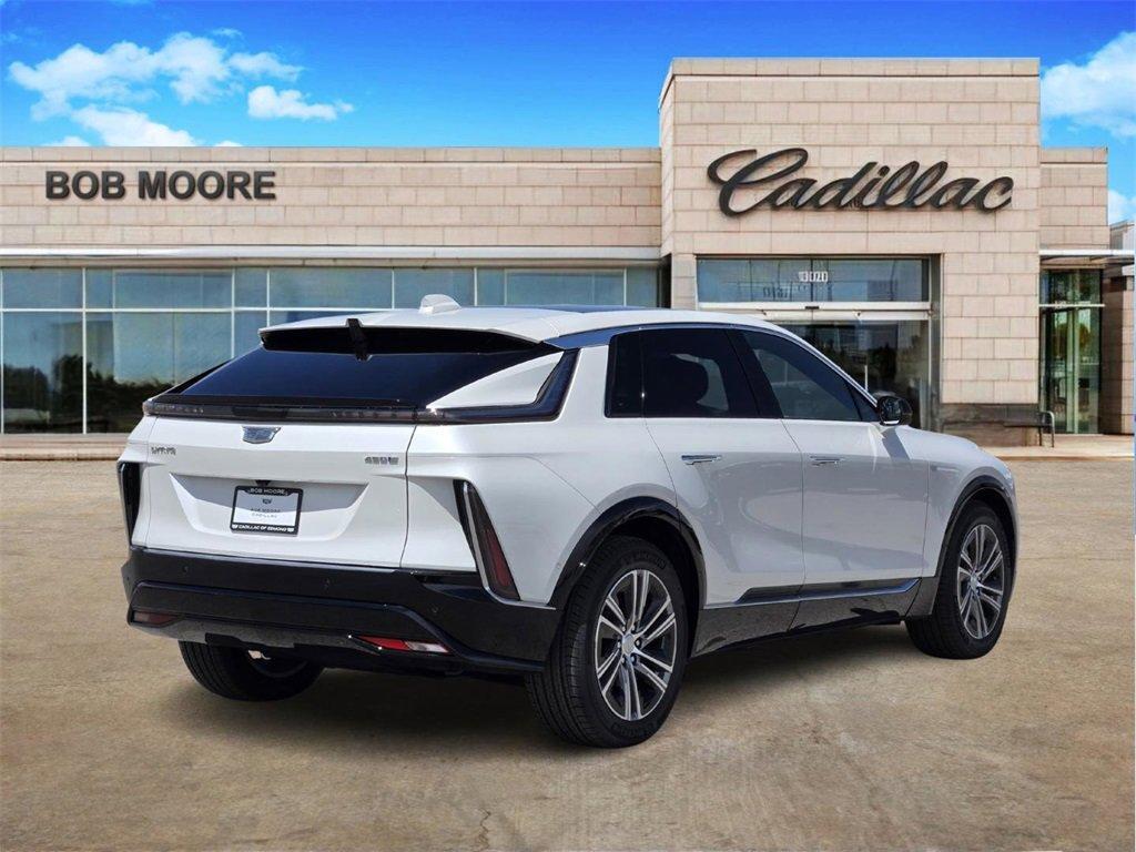 new 2025 Cadillac LYRIQ car, priced at $61,610