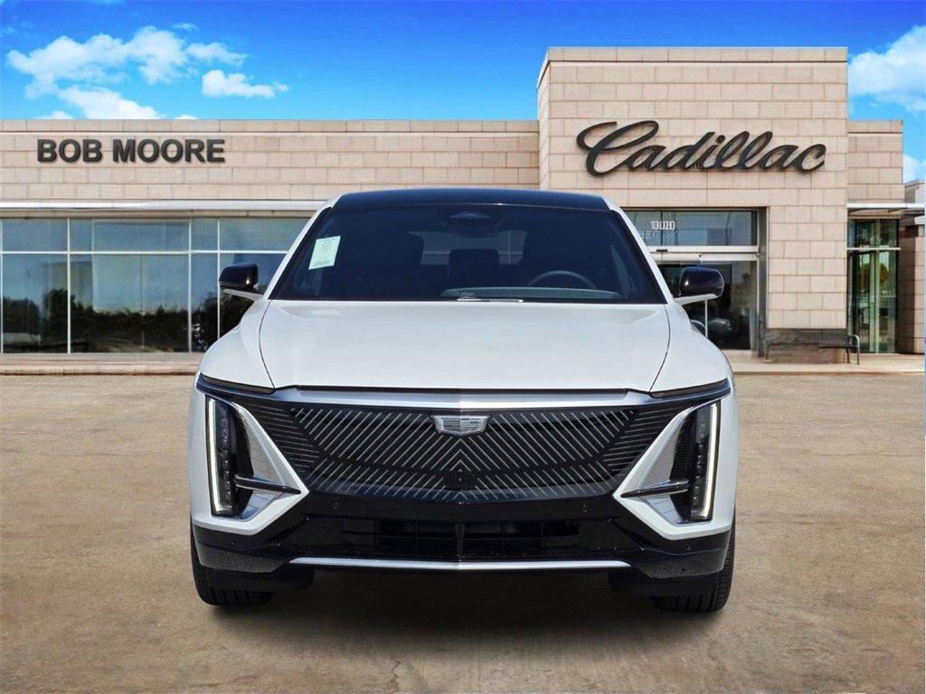 new 2025 Cadillac LYRIQ car, priced at $61,610