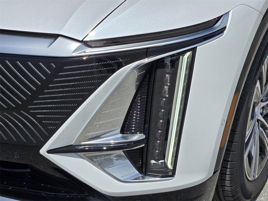 new 2025 Cadillac LYRIQ car, priced at $61,610