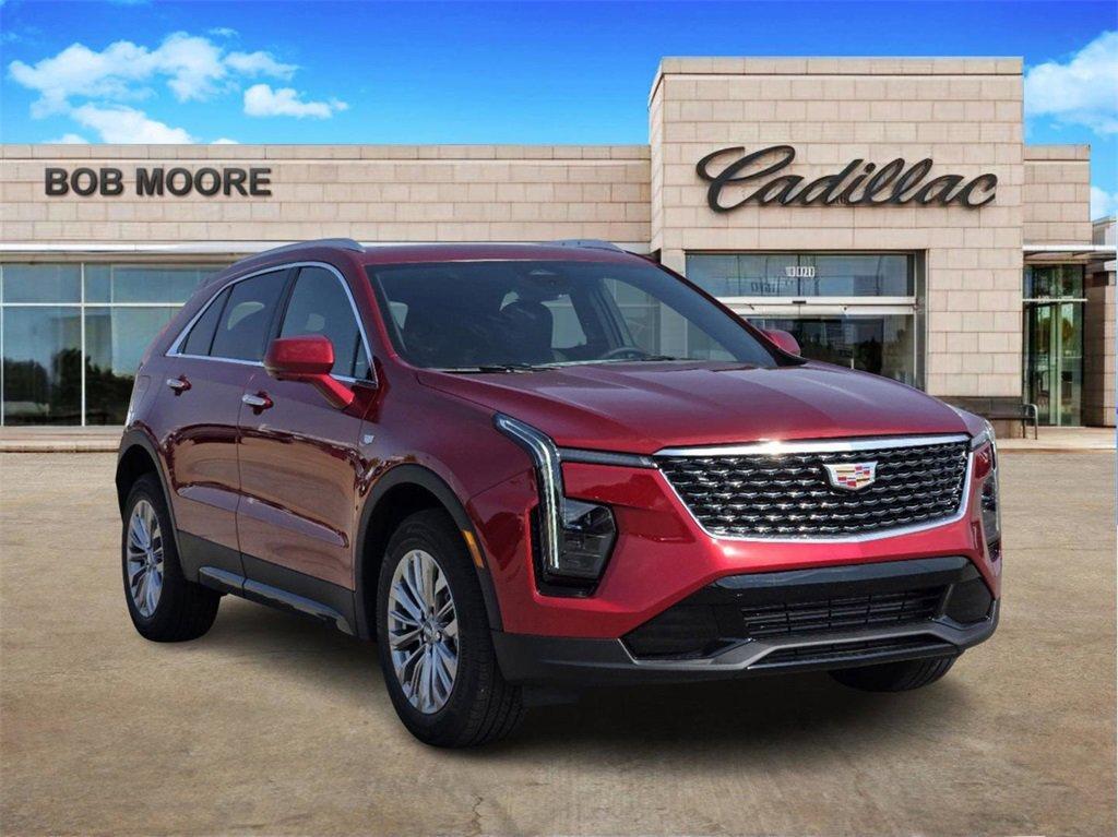 new 2025 Cadillac XT4 car, priced at $41,260