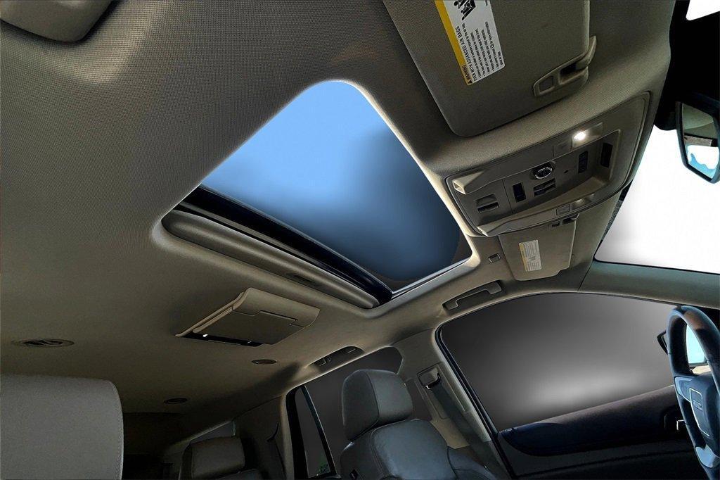 used 2015 GMC Yukon car, priced at $17,818