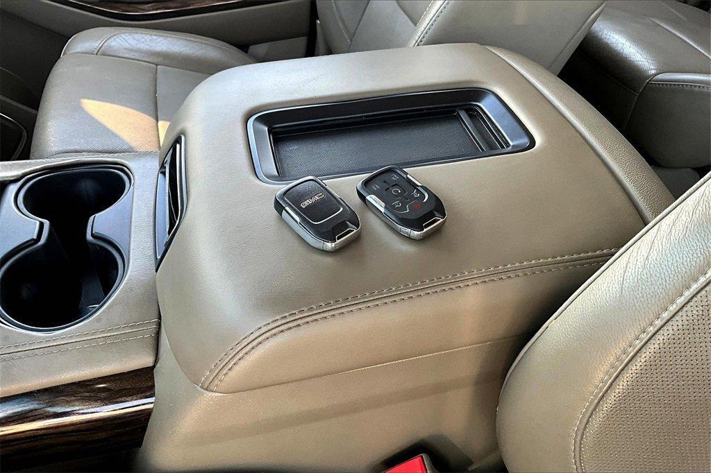 used 2015 GMC Yukon car, priced at $17,818