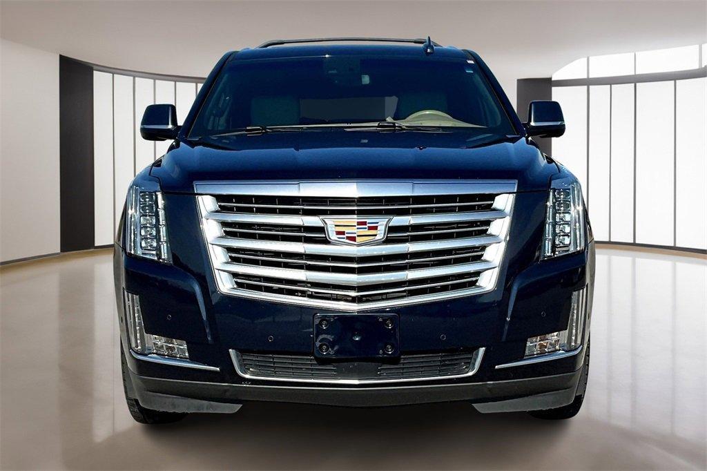 used 2019 Cadillac Escalade ESV car, priced at $32,000