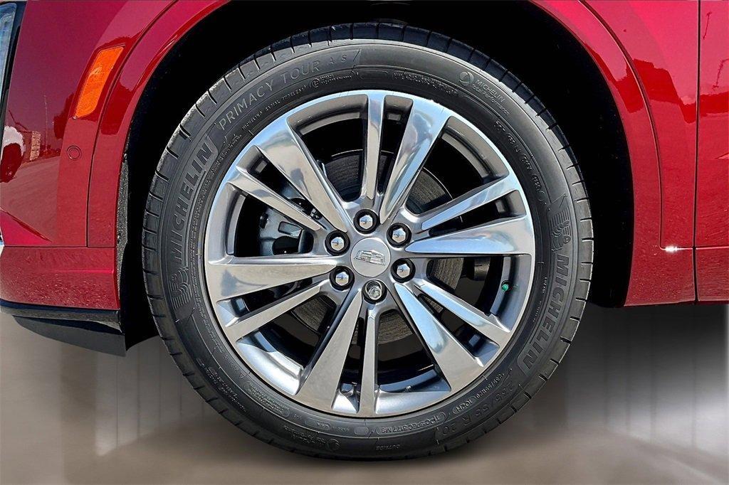 new 2025 Cadillac XT6 car, priced at $71,715