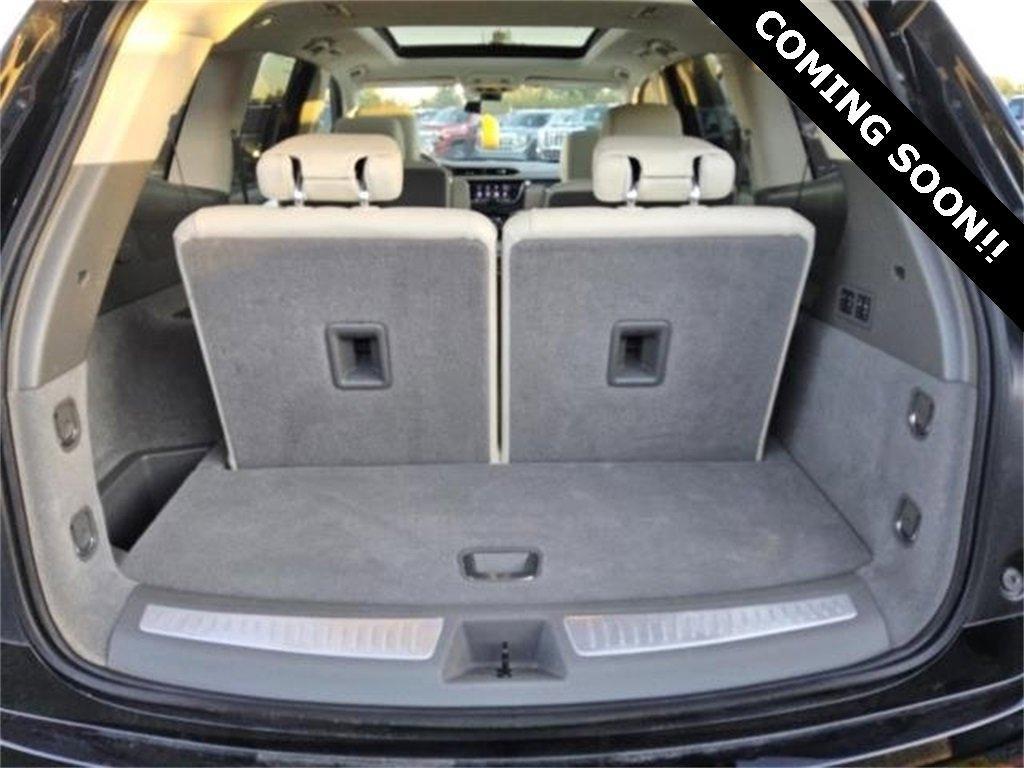 used 2025 Cadillac XT6 car, priced at $44,000