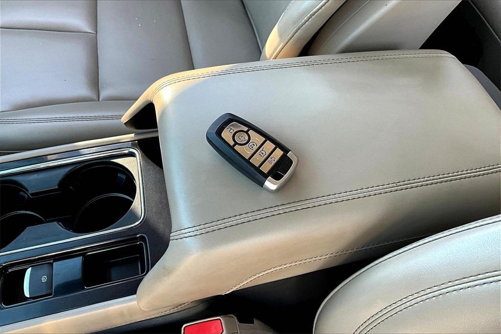 used 2021 Lincoln Corsair car, priced at $23,000