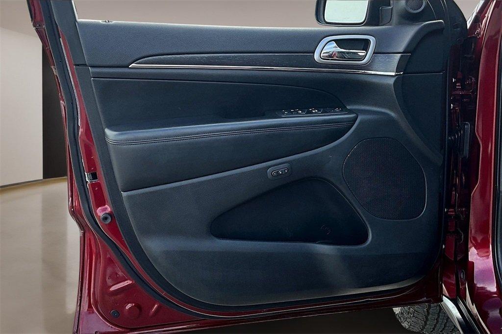used 2018 Jeep Grand Cherokee car, priced at $18,247