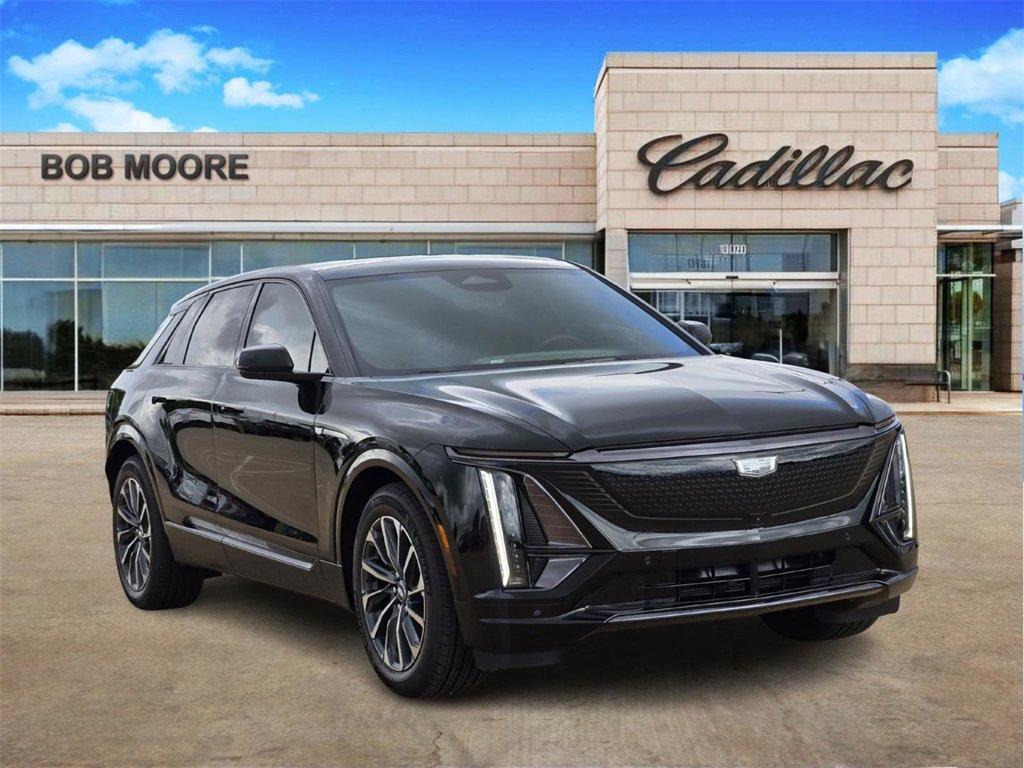 new 2025 Cadillac LYRIQ car, priced at $71,740