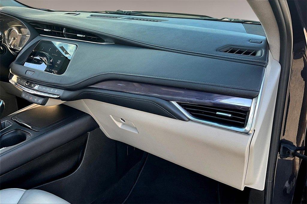 used 2023 Cadillac XT4 car, priced at $24,000